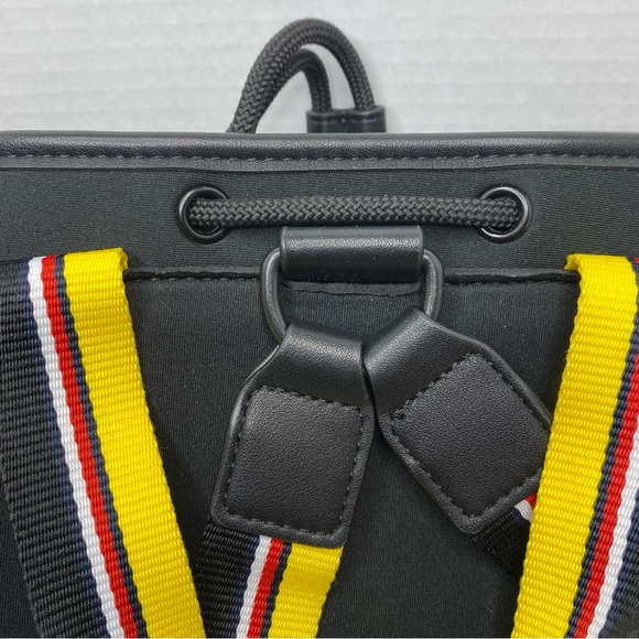 Tommy Hilfiger Drawstring Backpack Black and Yellow with Multicolored Straps - Picture 4 of 10